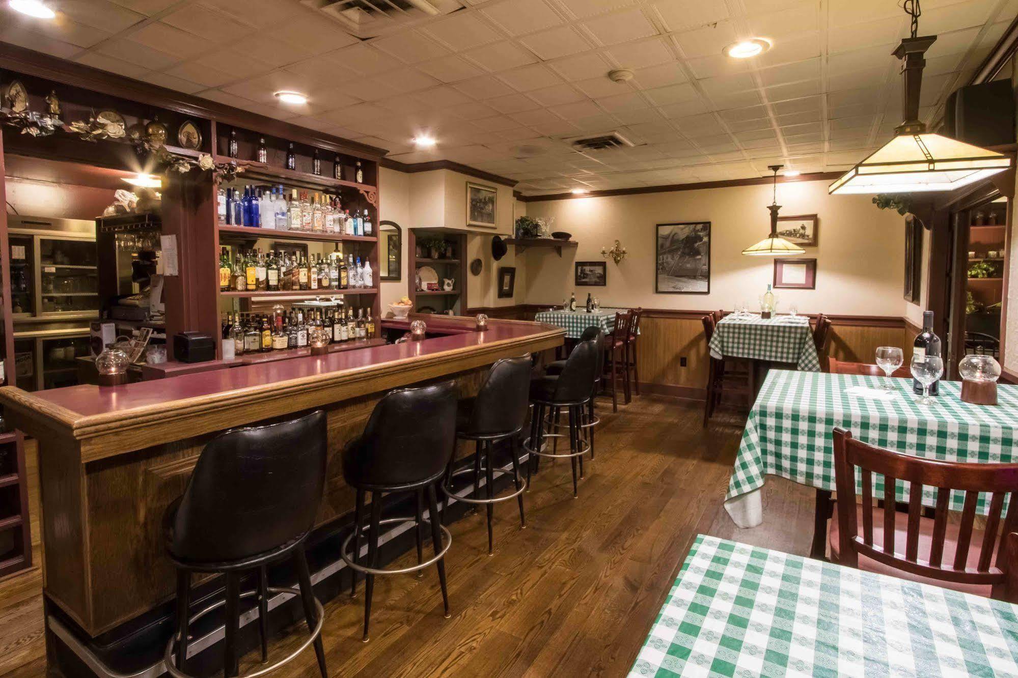The Globe Inn East Greenville Kültér fotó